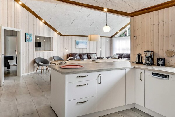 Foto van 8 persoons vakantie huis in Oksbøl - Vakantiehuis in Oksbøl - Indoor