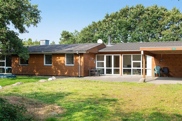 Foto van 8 persoons vakantie huis in Blåvand - Vakantiehuis in Blåvand - Outdoor