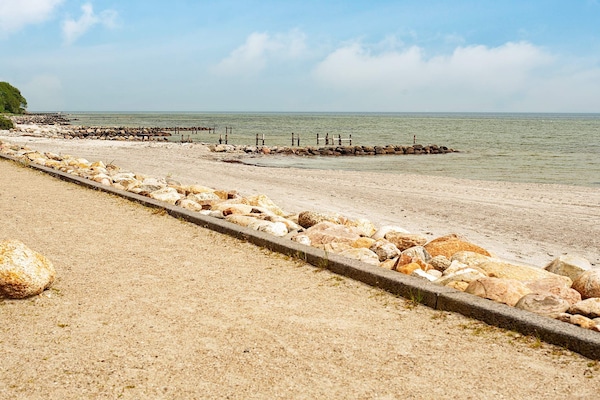 Foto van Panoramisch Huisje Toevluchtsoord-By Traum - Vakantiehuis in Hejls - Untagged