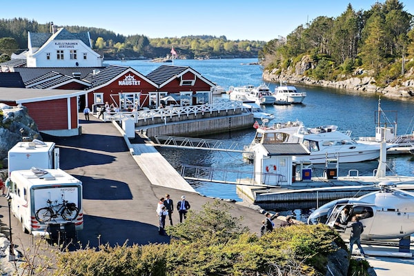 Foto van 6 persoons vakantie huis in Austrheim - Vakantiehuis in Austrheim - Outdoor