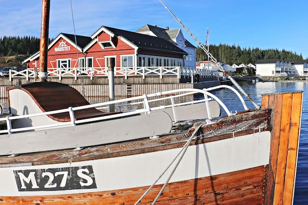 Foto van 6 persoons vakantie huis in Austrheim - Vakantiehuis in Austrheim - Untagged