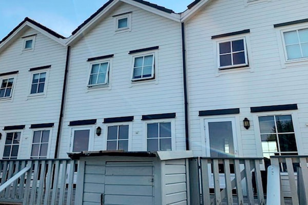 Foto van 6 persoons vakantie huis in Austrheim - Vakantiehuis in Austrheim - Outdoor