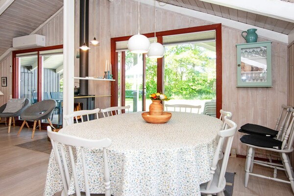 Foto van Afgelegen Havenhuisje-By Traum - Vakantiehuis in Hemmet - Indoor