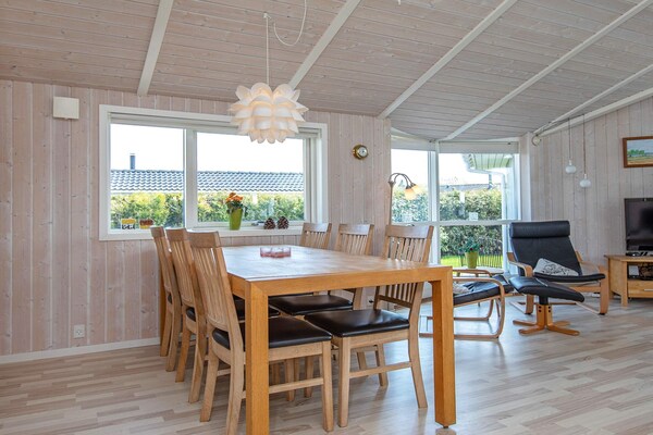 Foto van Luxe strandtoevlucht -- By Traum Ferienwohnungen - Vakantiehuis in Rude - Indoor