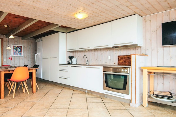 Foto van Luxe Spa Retreat bij Fjord -- By Traum Ferienwohnungen - Indoor