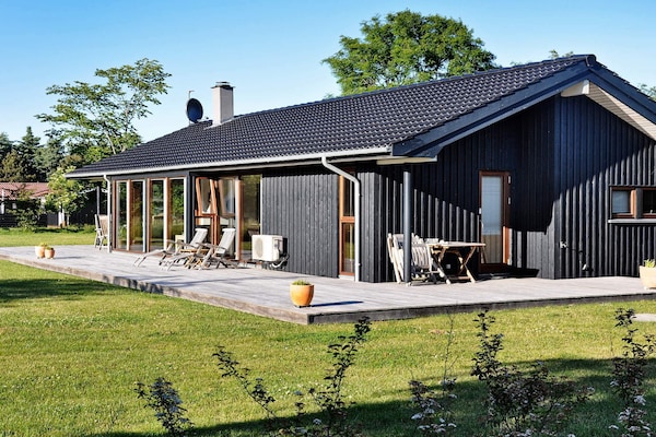 Foto van 8 persoons vakantie huis in Dannemare-By Traum - Vakantiehuis in Dannemare - Outdoor