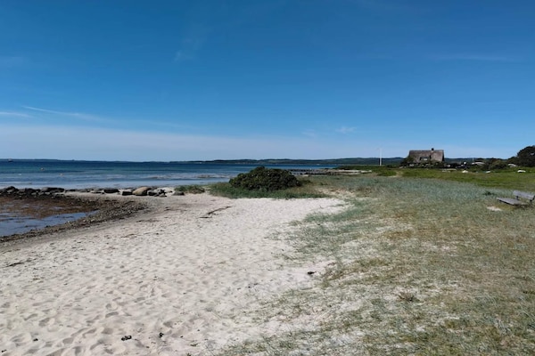 Foto van Strandplezier in Lyngsbaek -- By Traum Ferienwohnungen - WaterView