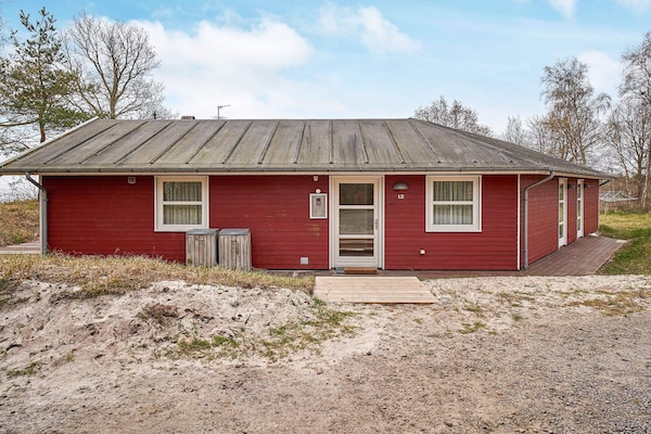 Foto van Luxe retraite aan zee -- By Traum Ferienwohnungen - Vakantiehuis in Aakirkeby - View