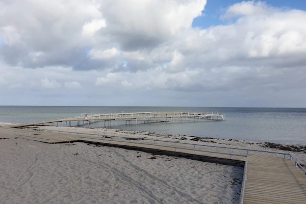 Foto van 14 persoons vakantie huis in Væggerløse-By Traum - WaterView