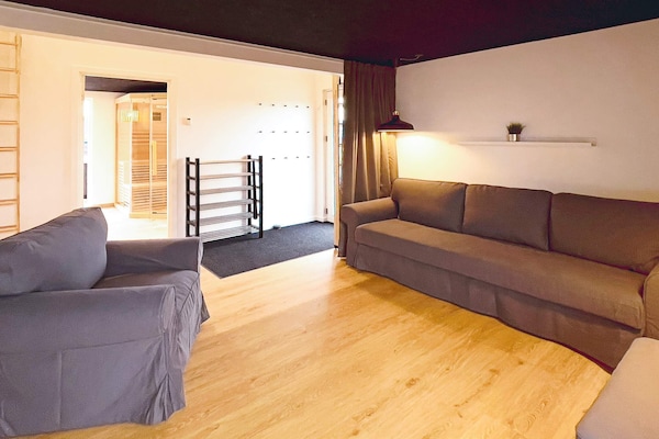 Foto van 14 persoons vakantie huis in Væggerløse-By Traum - Indoor