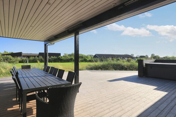 Foto van 14 persoons vakantie huis in Væggerløse-By Traum - Sauna