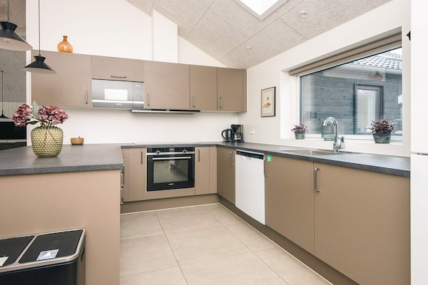 Foto van Luxe villa met zwembad -- By Traum Ferienwohnungen - Indoor