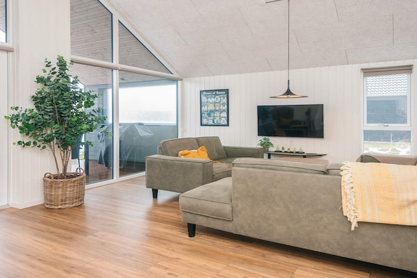 Foto van Luxe villa met zwembad -- By Traum Ferienwohnungen - Indoor