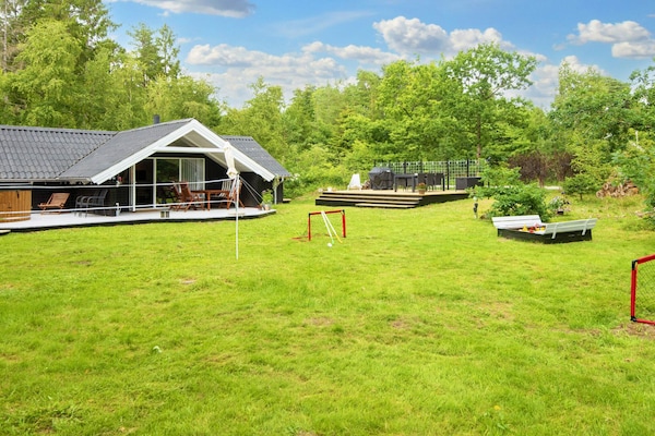 Foto van Licht vakantiehuis met hottub -- By Traum Ferienwohnungen - View