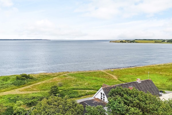 Foto van Familieplezier met Fjordzicht -- By Traum Ferienwohnungen - WaterView