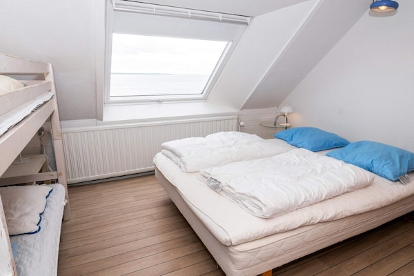 Foto van Familieplezier met Fjordzicht -- By Traum Ferienwohnungen - Indoor