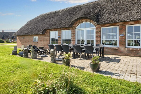 Foto van Luxe retraite aan zee -- By Traum Ferienwohnungen - Vakantiehuis in Ulfborg - Outdoor