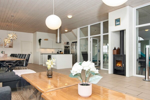 Foto van Luxe retraite aan zee -- By Traum Ferienwohnungen - Vakantiehuis in Ulfborg - Indoor