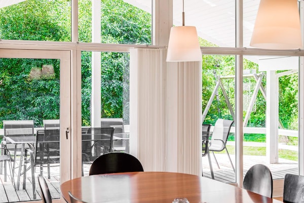 Foto van 10 persoons vakantie huis in Væggerløse-By Traum - Indoor