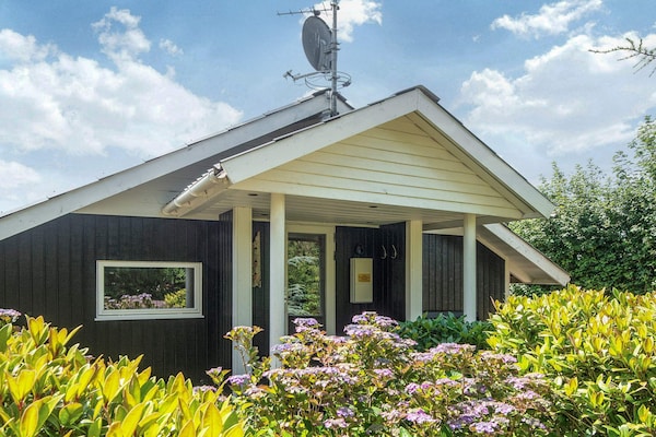 Foto van Luxe retraite met spa -- By Traum Ferienwohnungen - Vakantiehuis in Tarm - View