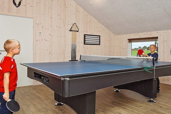 Foto van Luxe retraite aan zee -- By Traum Ferienwohnungen - Vakantiehuis in Faaborg - Indoor