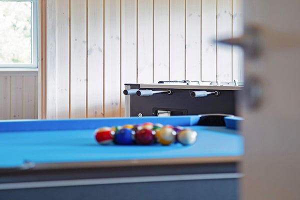 Foto van Luxe zwembadvilla in Marielyst -- By Traum Ferienwohnungen - Indoor