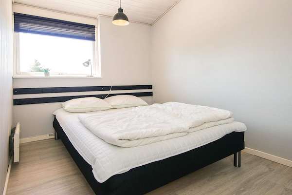 Foto van Gerestaureerd zomerhuis in Hejlsminde -- By Traum Ferienwohnungen - Indoor