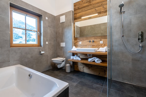 Foto van Chalet in Bad Hofgastein bij Skiliften - Vakantiehuis in Bad Hofgastein - BathRoom