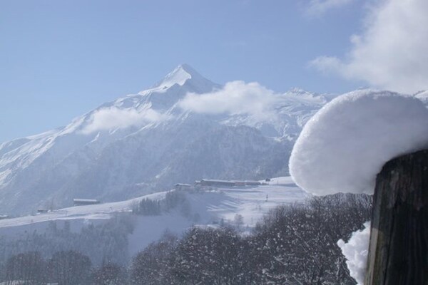 Foto van Appartement Maiskogel - zonnig en direct aan de piste - ViewWinter
