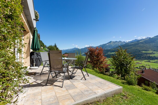 Foto van Appartement Kaprun Bergzicht Skiën - Vakantiehuis in Piesendorf - Walchen - TerraceBalcony