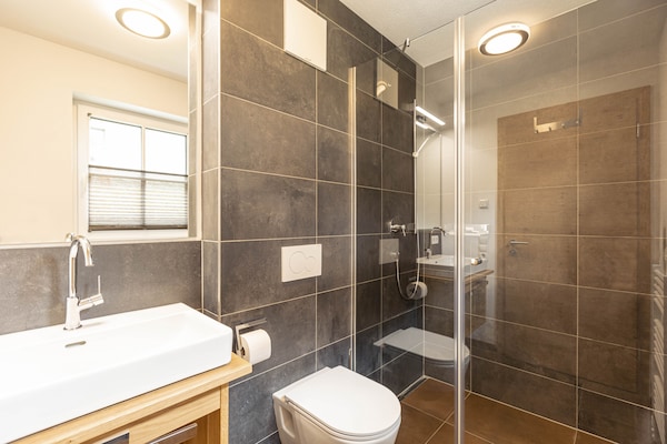 Foto van Luxe chalet met prive sauna, nabij een zwemmeer - Vakantiehuis in Uttendorf - Untagged