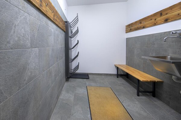 Foto van Alpine Chalet met Ski-In toegang - Vakantiehuis in Neukirchen - ParkFacilities