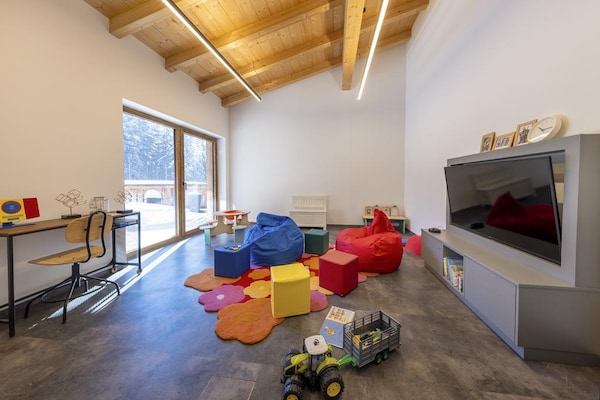 Foto van Rossberg Chalet met panoramisch uitzicht - Vakantiehuis in Neukirchen - RecreationRoom