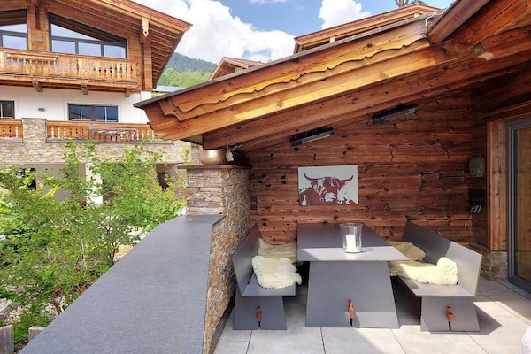 Foto van Rossberg Chalet met panoramisch uitzicht - Vakantiehuis in Neukirchen - TerraceBalcony