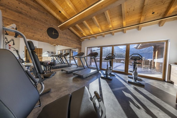 Foto van Rossberg Chalet met panoramisch uitzicht - Vakantiehuis in Neukirchen - gym