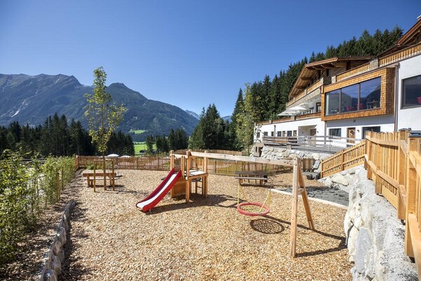 Foto van Chalet in Neukirchen bij Skilift - Vakantiehuis in Neukirchen - ParkFacilities