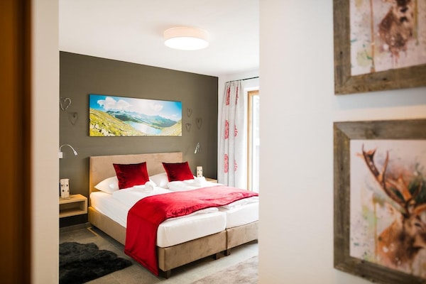 Foto van Verblijf in de buurt van Ski Arena Wildkogel - Vakantiehuis in Neukirchen - BedRoom