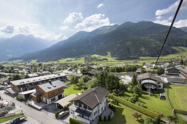 Foto van Panoramisch huisje met 8 gasten in Neukirchen - Vakantiehuis in Neukirchen am Großvenediger - AreaSummer1KM