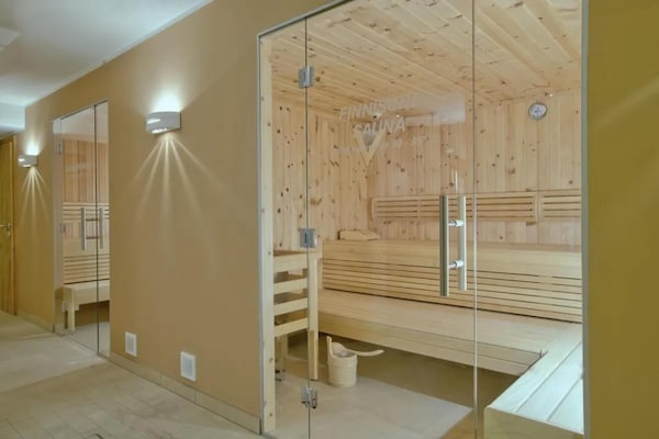 Foto van Panoramisch huisje met 8 gasten in Neukirchen - Vakantiehuis in Neukirchen am Großvenediger - Wellness