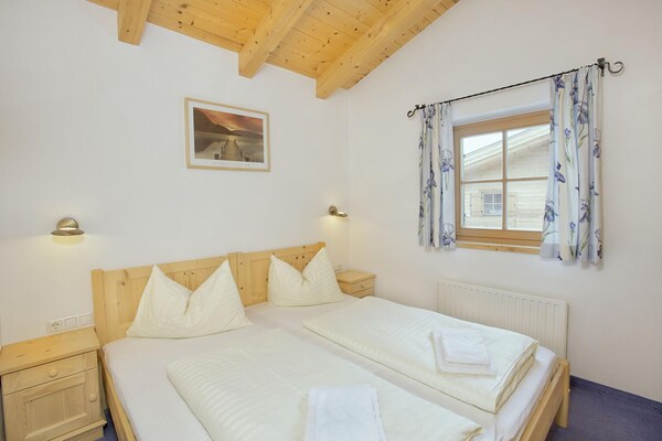 Foto van Chalet in Oostenrijk bij Skibus en Sauna - Vakantiehuis in Wald-Königsleiten - BedRoom