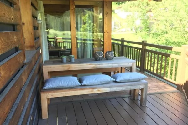 Foto van Familieskichalet met uitzicht - Vakantiehuis in Wald-Königsleiten - TerraceBalcony