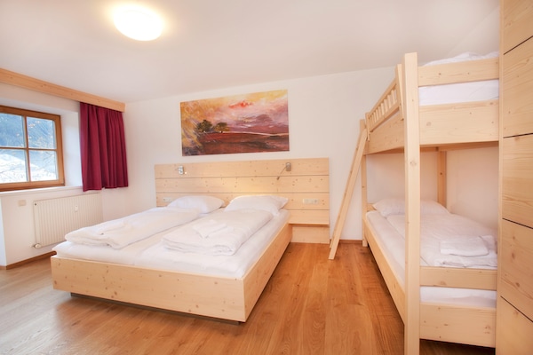 Foto van Appartement in Wald im Pinzgau bij Skilift - Vakantiehuis in Wald im Pinzgau - BedRoom