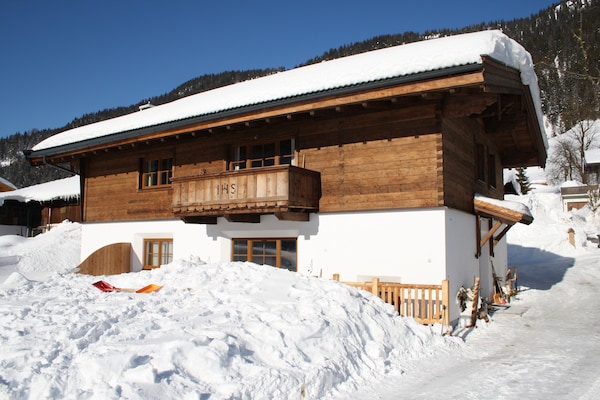 Foto van Appartement Leogang bij Skiliften - Vakantiehuis in Leogang - ExteriorWinter