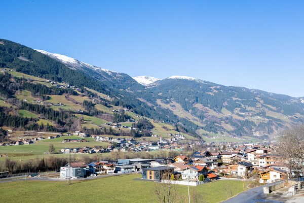 Foto van Exclusief appartement met tuin en whirlpool - Vakantiehuis in Ramsau - ViewSummer