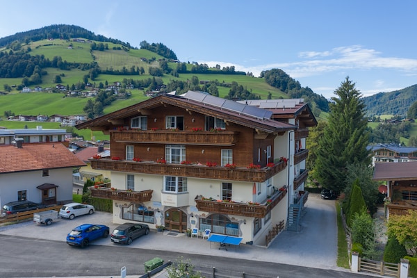 Foto van Licht Vicky Appartement met infraroodsauna - Vakantiehuis in Wildschönau - ExteriorSummer
