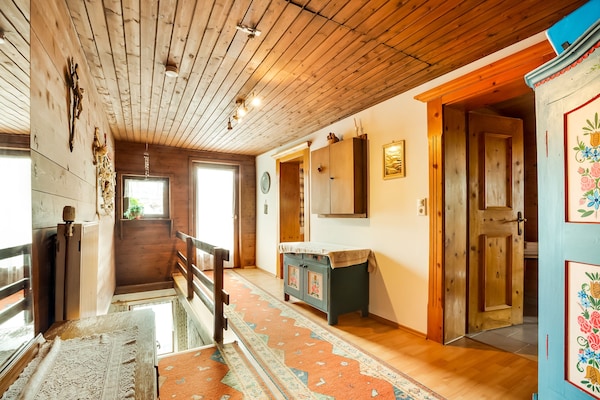 Foto van Chalet in Jochberg bij Thurn Pass Skiën - Vakantiehuis in Jochberg - LivingRoom