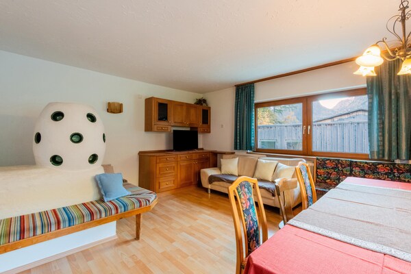 Foto van Boerderij in Ötztal bij Ski Arena - Vakantiehuis in Längenfeld - LivingRoom