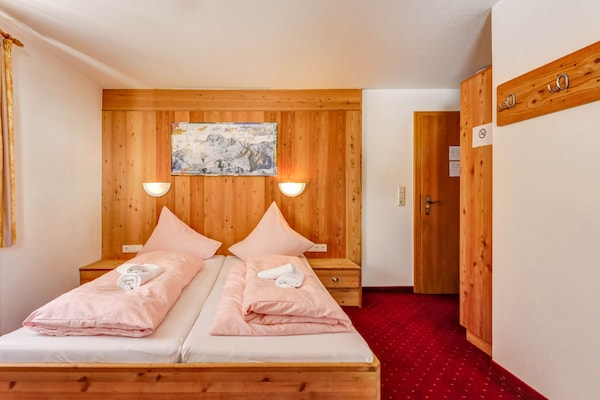 Foto van Appartement in Längenfeld bij Sölden Skilift - Vakantiehuis in Längenfeld - BedRoom