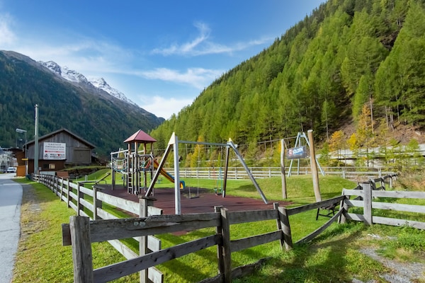 Foto van Appartement Zwieselstein bij Skibanen - Vakantiehuis in Zwieselstein, Sölden - GardenSummer