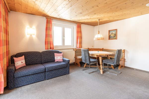 Foto van Appartement in St. Anton met sauna - Vakantiehuis in St. Anton am Arlberg - LivingRoom